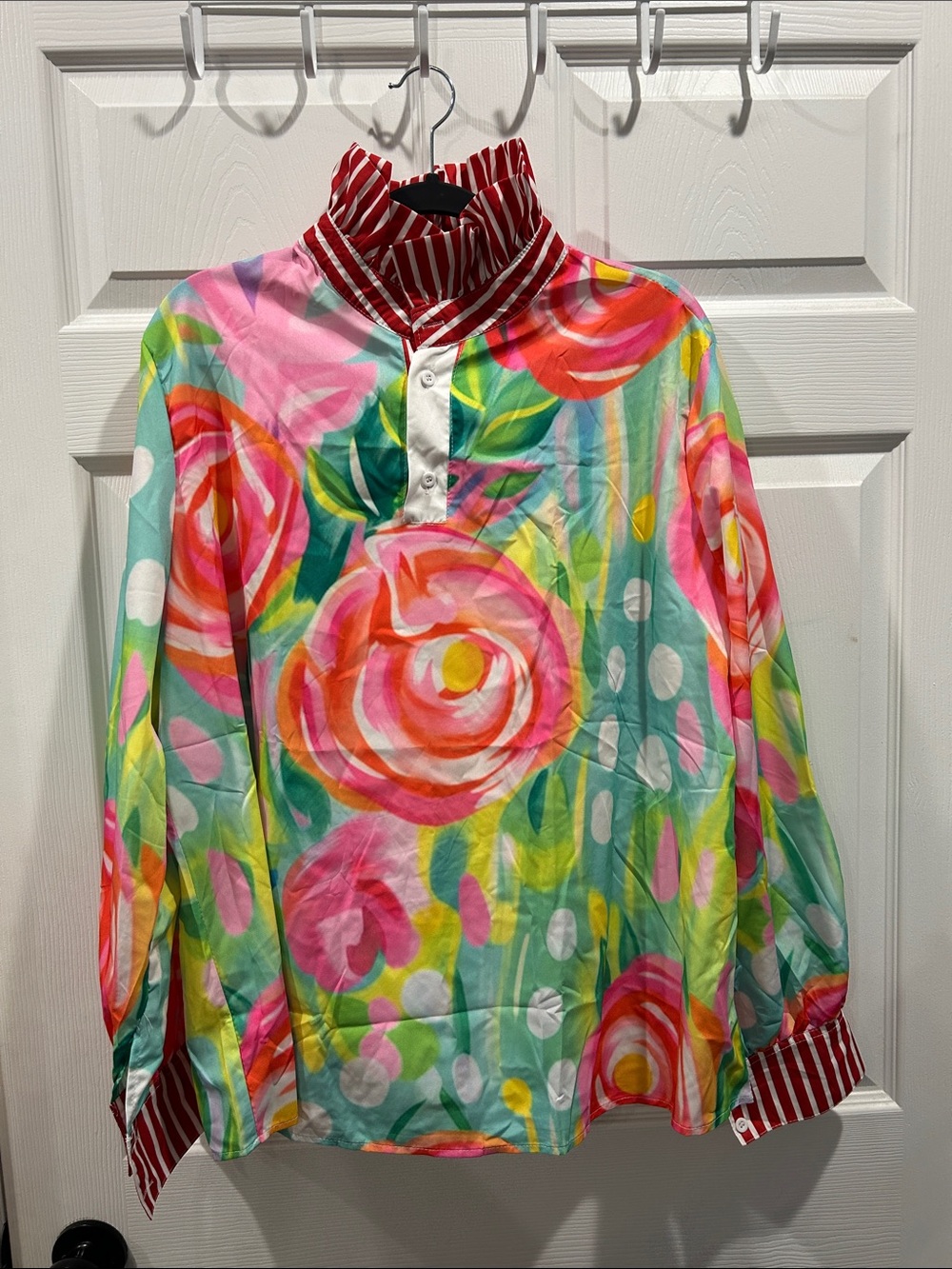 NWOT Vibrant Floral Print Button Pullover Top - Pink & Aqua